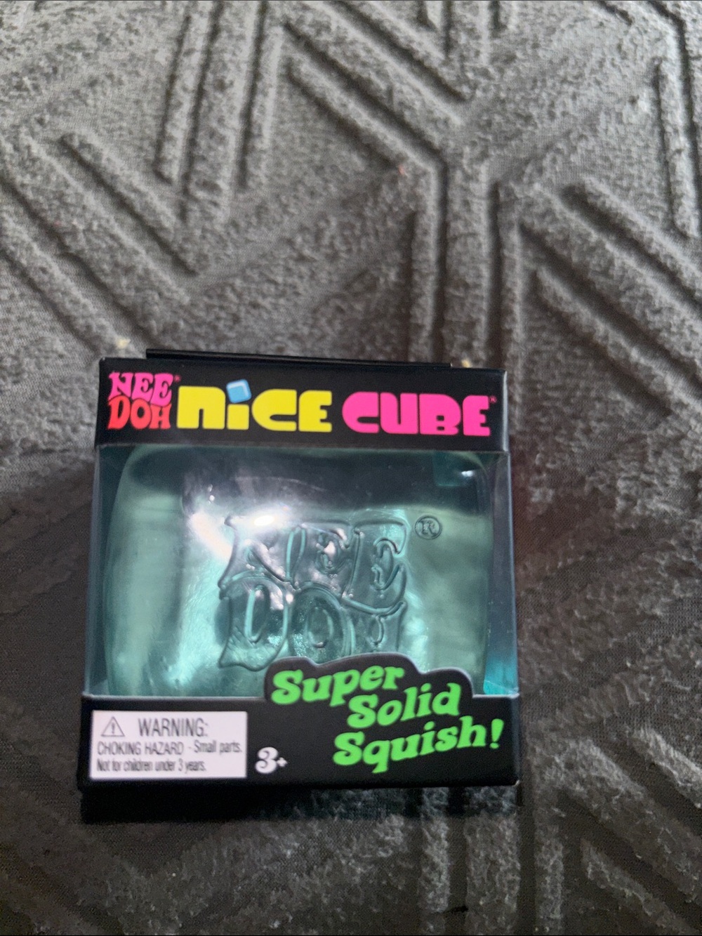 Nee doh Nice Cube Super Solid Squish - blue